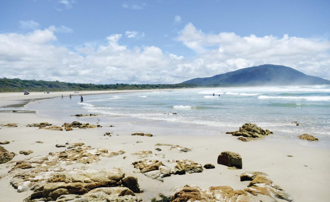 Old_bar_beach